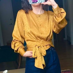 VINTAGE GOLD LEOPARD PRINT BLOUSE 🐆